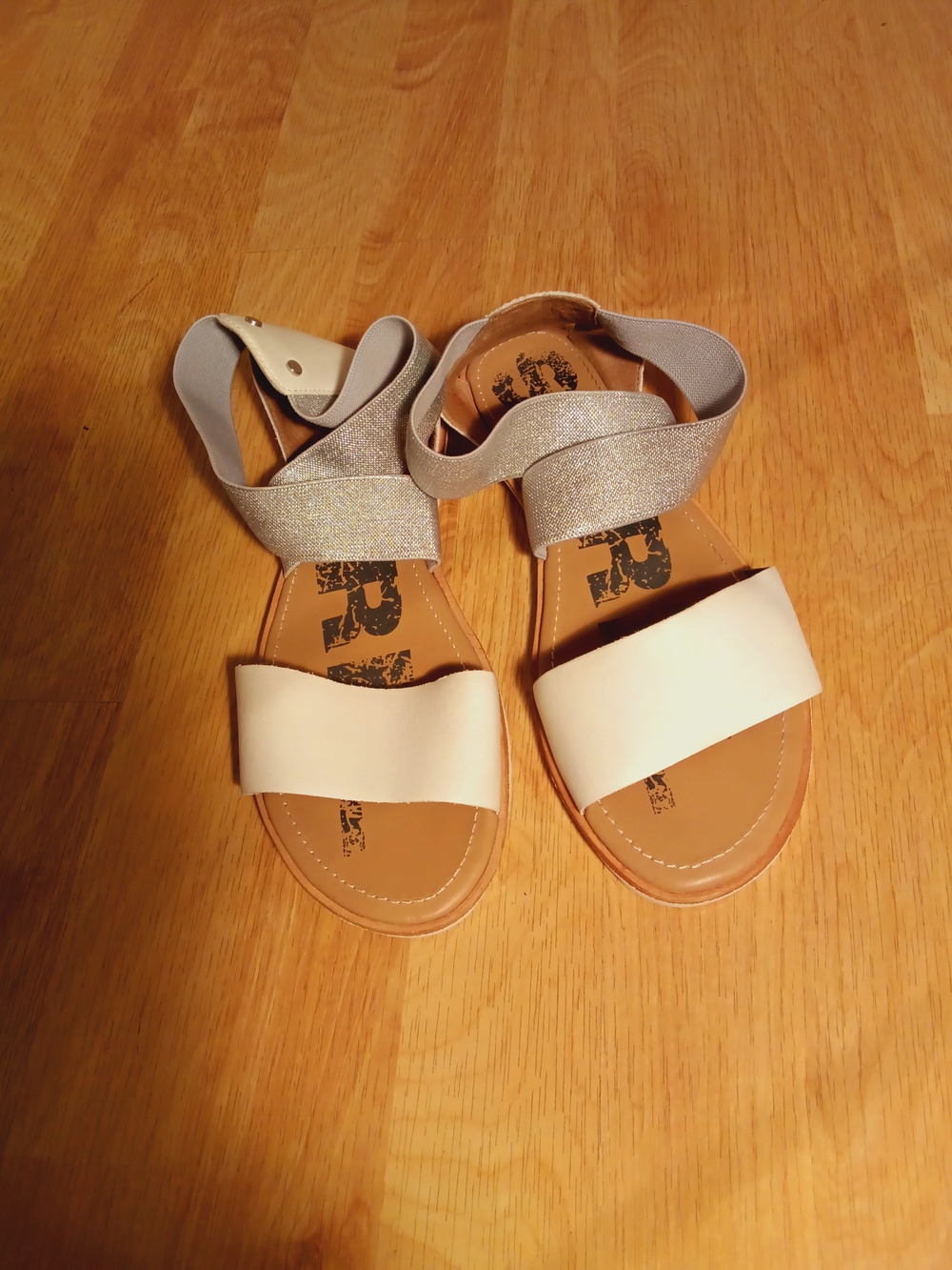 Sorel/ Women's White-Silver Glitter Elastic Ankle Strap Leather Sandals/Sz 9.5